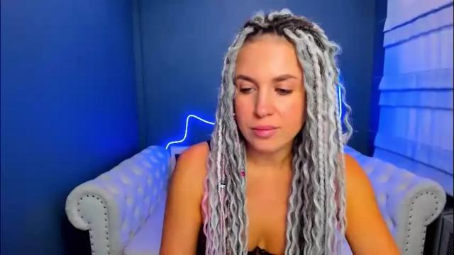 Image 2 of roxy_mars Stream on Chaturbate on 1 month ago