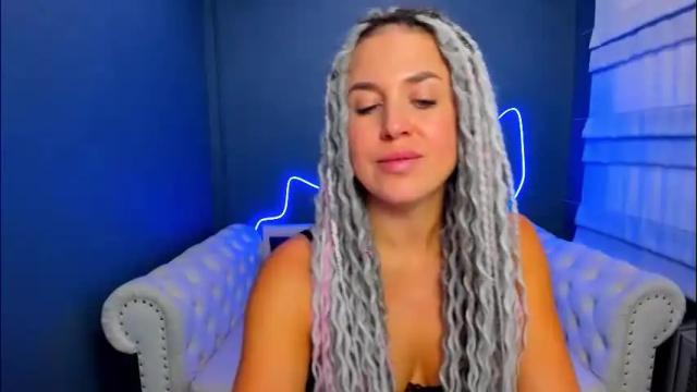 Image 7 of roxy_mars Stream on Chaturbate on 1 month ago