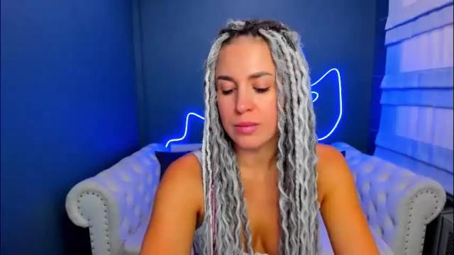 Image 6 of roxy_mars Stream on Chaturbate on 1 month ago