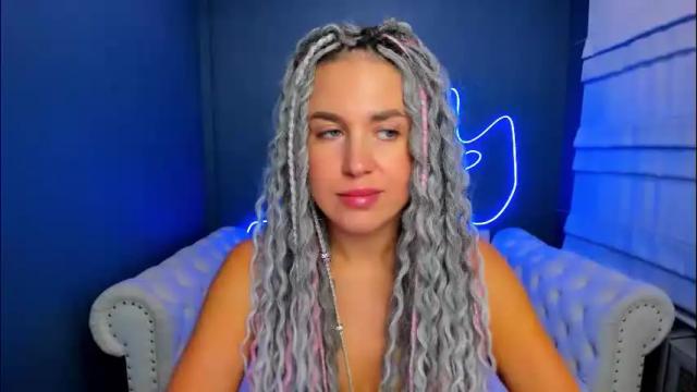 Image 11 of roxy_mars Stream on Chaturbate on 27 days ago