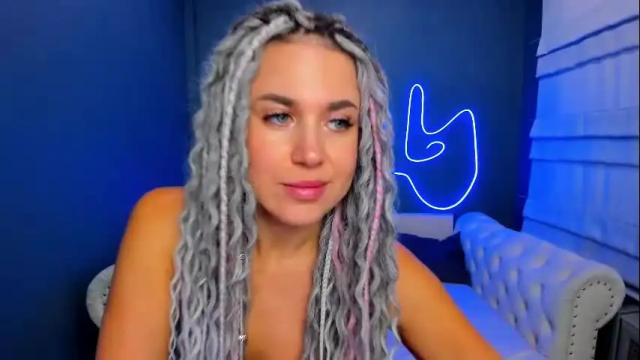 Image 2 of roxy_mars Stream on Chaturbate on 21 days ago