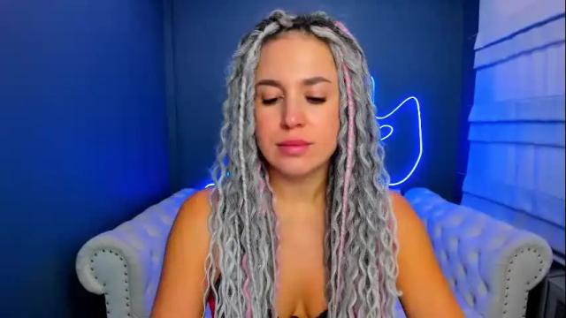 Image 8 of roxy_mars Stream on Chaturbate on 21 days ago