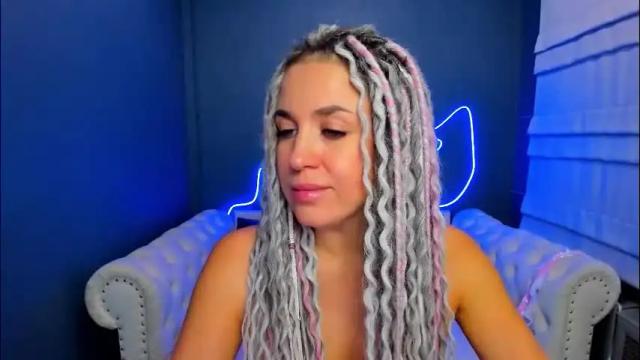 Image 7 of roxy_mars Stream on Chaturbate on 1 day ago