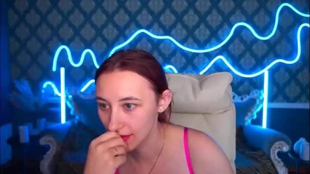 Image 6 of roxy_rayy Stream on Chaturbate on 1 month ago
