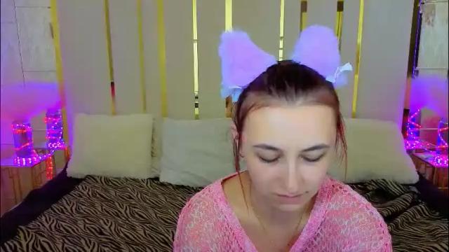 Image 2 of roxy_rayy Stream on Chaturbate on 1 month ago