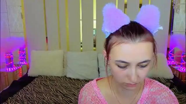 Image 8 of roxy_rayy Stream on Chaturbate on 1 month ago