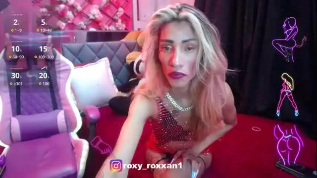 Image 10 of roxy_roxxan Stream on Chaturbate on 24 days ago