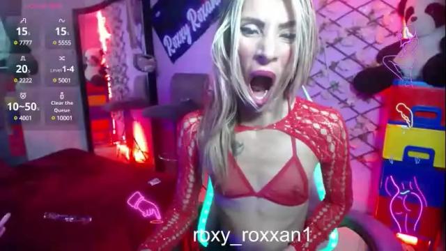 Image 7 of roxy_roxxan Stream on Chaturbate on 1 month ago
