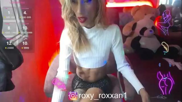 Image 10 of roxy_roxxan Stream on Chaturbate on 21 days ago