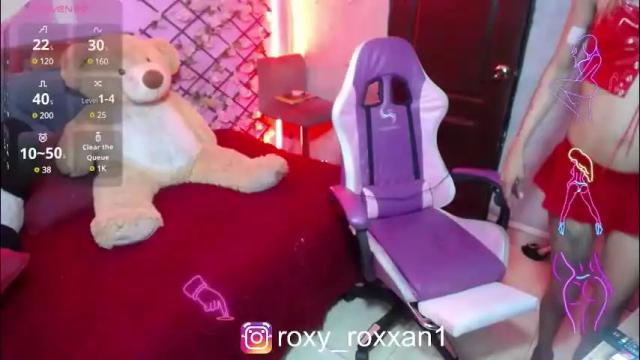 Image 10 of roxy_roxxan Stream on Chaturbate on 4 days ago