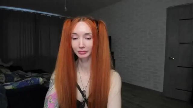Image 7 of roxy_silver Stream on Chaturbate on 2 months ago