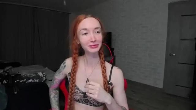 Image 3 of roxy_silver Stream on Chaturbate on 1 month ago