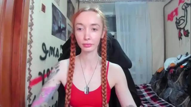 Image 2 of roxy_silver Stream on Chaturbate on 29 days ago