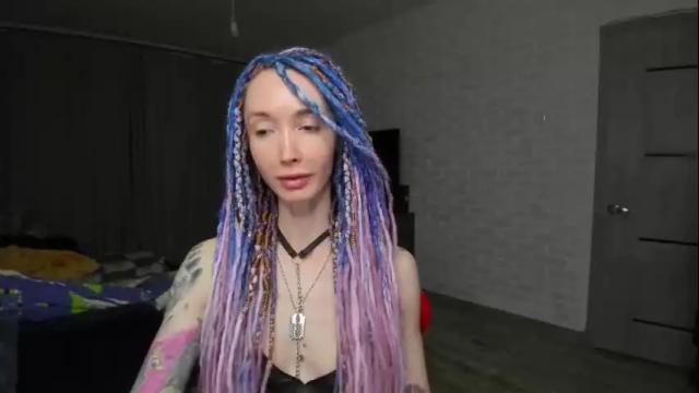 Image 10 of roxy_silver Stream on Chaturbate on 22 days ago