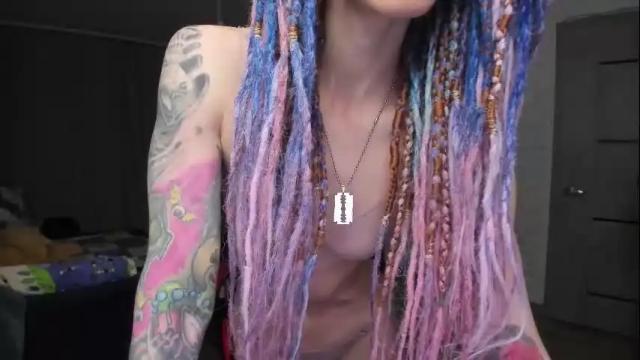 Image 11 of roxy_silver Stream on Chaturbate on 13 days ago