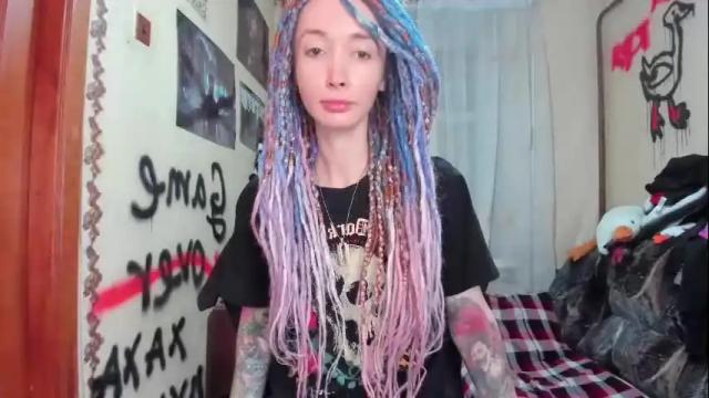 Image 10 of roxy_silver Stream on Chaturbate on 10 days ago