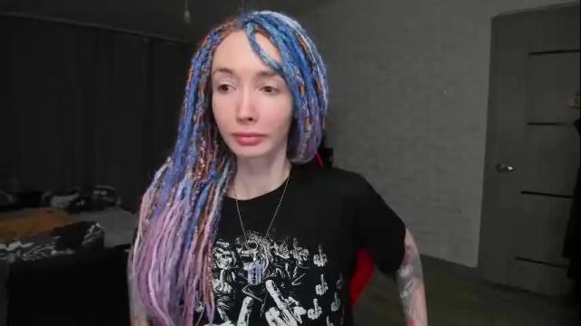 Image 3 of roxy_silver Stream on Chaturbate on 6 days ago