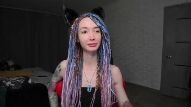 Image 10 of roxy_silver Stream on Chaturbate on 3 months ago