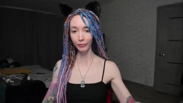 Image 4 of roxy_silver Stream on Chaturbate on 3 months ago