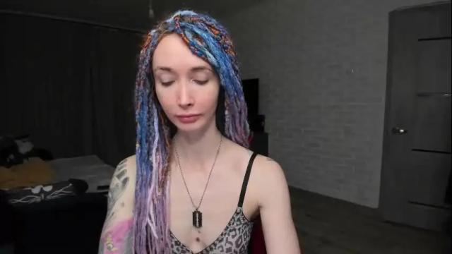 Image 7 of roxy_silver Stream on Chaturbate on 3 months ago