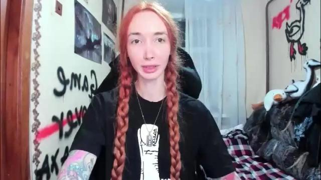 Image 2 of roxy_silver Stream on Chaturbate on 2 months ago