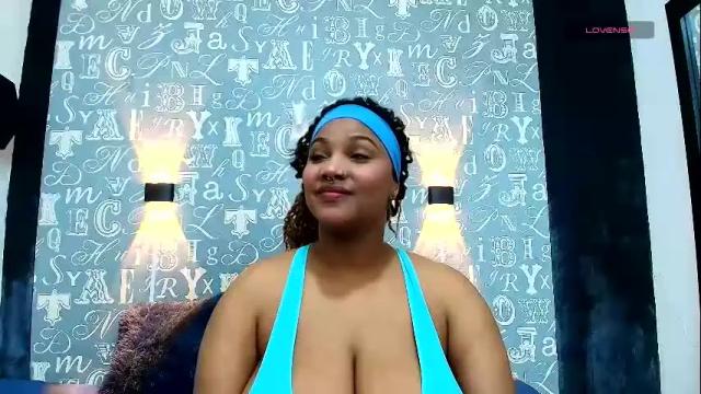 Thumbnail 1, roxyandclhoe's Stream at Chaturbate, 8 months ago