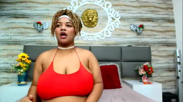 Thumbnail 2, roxyandclhoe's Stream at Chaturbate, 7 months ago