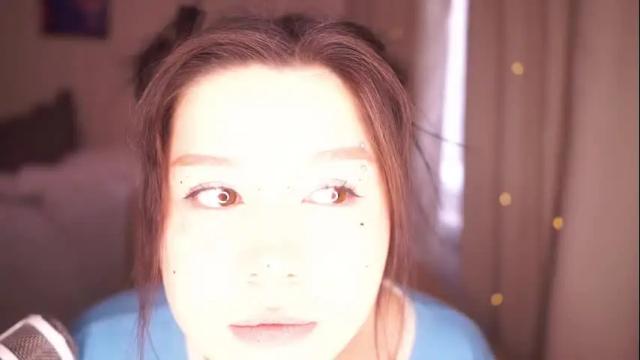 Image 10 of roxysuh Stream on Chaturbate on 29 days ago