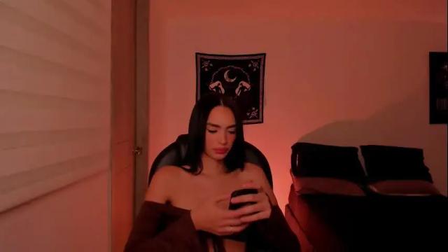 Image 10 of roxyy_x Stream on Chaturbate on 1 month ago