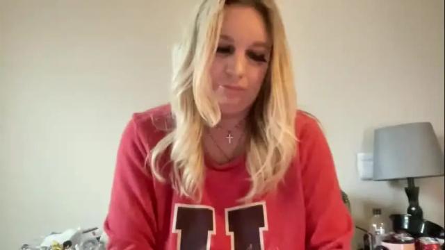 Image 12 of royalblonde Stream on Chaturbate on 3 months ago