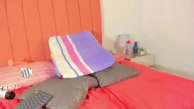 Image 12 of rozana_bernald Stream on Chaturbate on 13 months ago