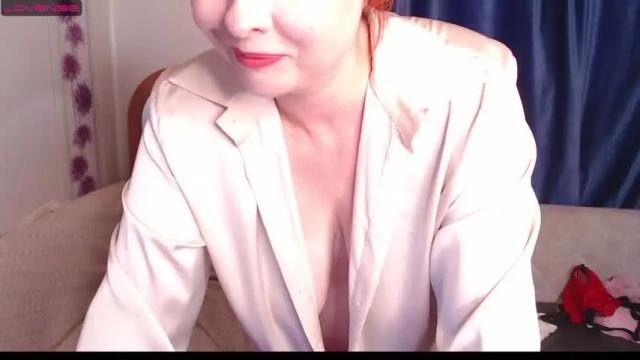 Image 8 of rozeray Stream on Chaturbate on 19 months ago