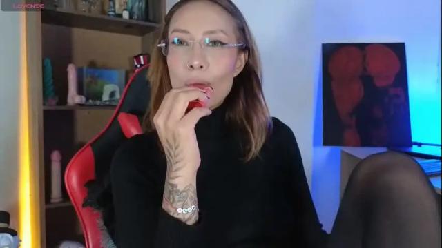 Image 10 of rozetay Stream on Chaturbate on 6 months ago