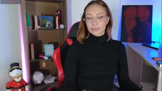 Image 4 of rozetay Stream on Chaturbate on 6 months ago