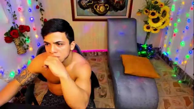 Image 4 of rrmodelsstars Stream on Chaturbate on 1 month ago