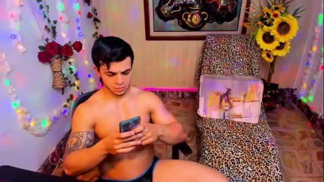 Thumbnail 1, rrmodelsstars's Stream at Chaturbate, 1 month ago
