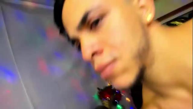 Image 4 of rrmodelsstars Stream on Chaturbate on 17 days ago