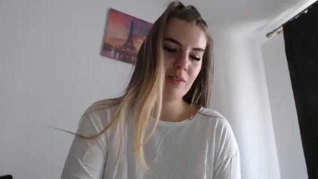 Image 6 of rrroxbabe Stream on Chaturbate on 20 months ago