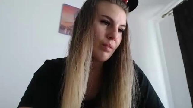 Image 6 of rrroxbabe Stream on Chaturbate on 17 months ago