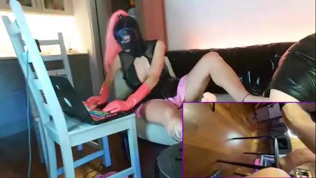 Image 12 of rubber_couple Stream on Chaturbate on 28 days ago