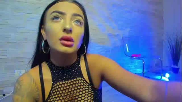 Thumbnail 1, rubby_shine's Stream at Chaturbate, 5 hours ago