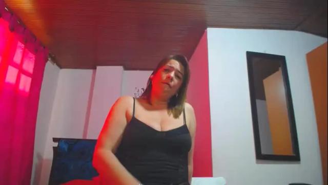 Image 10 of rubi_sweett Stream on Chaturbate on 1 month ago