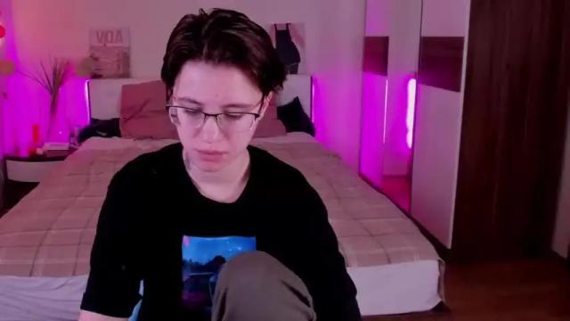 Image 12 of rubie_smith Stream on Chaturbate on 16 months ago