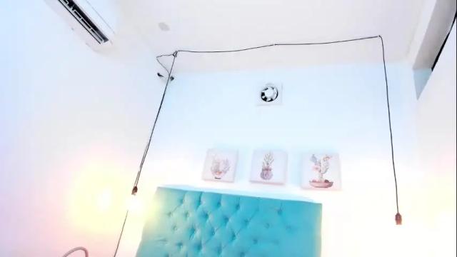 Image 10 of rubiroose Stream on Chaturbate on 1 day ago