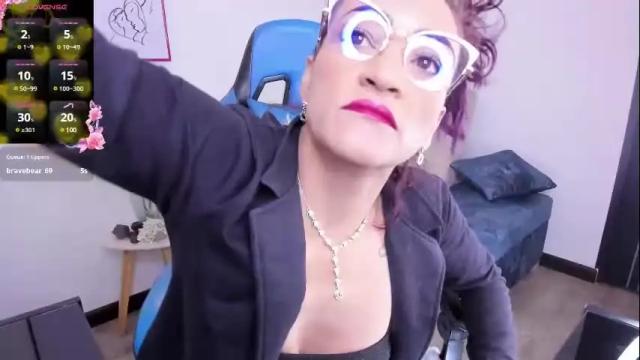 Image 8 of ruby_amor Stream on Chaturbate on 29 days ago