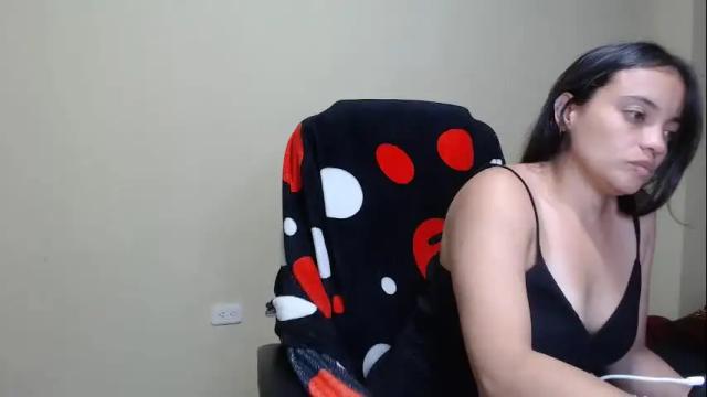 Image 2 of ruby_and_aron Stream on Chaturbate on 8 months ago