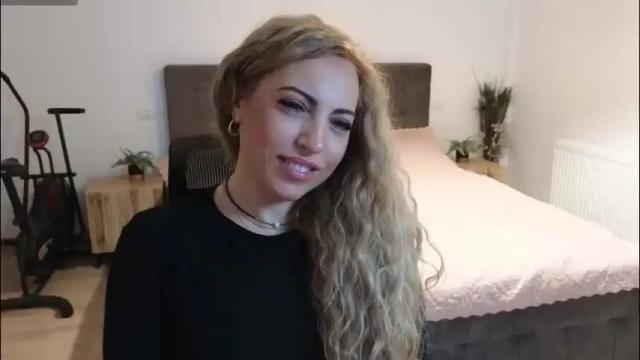 Image 2 of ruby_fit Stream on Chaturbate on 1 month ago