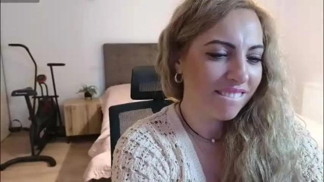 Thumbnail 1, ruby_fit's Stream at Chaturbate, 1 month ago