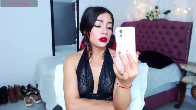 Image 3 of ruby_lowell Stream on Chaturbate on 24 days ago