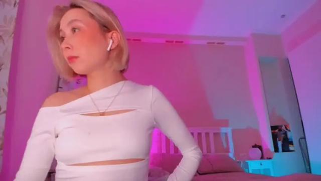 Image 8 of ruby_pony Stream on Chaturbate on 24 months ago